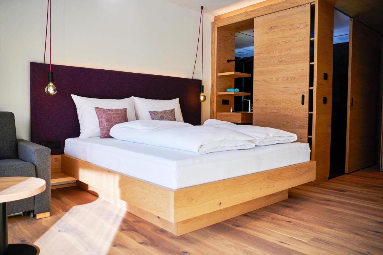 Wellness Und Brunch Hotel Morgenzeit Beheizter Naturpool Mit Sandstrand Genuss Fruehstueck Bis 13 Uhr Hochkoenig Sommercard Maria Alm am Steinernen Meer Esterno foto